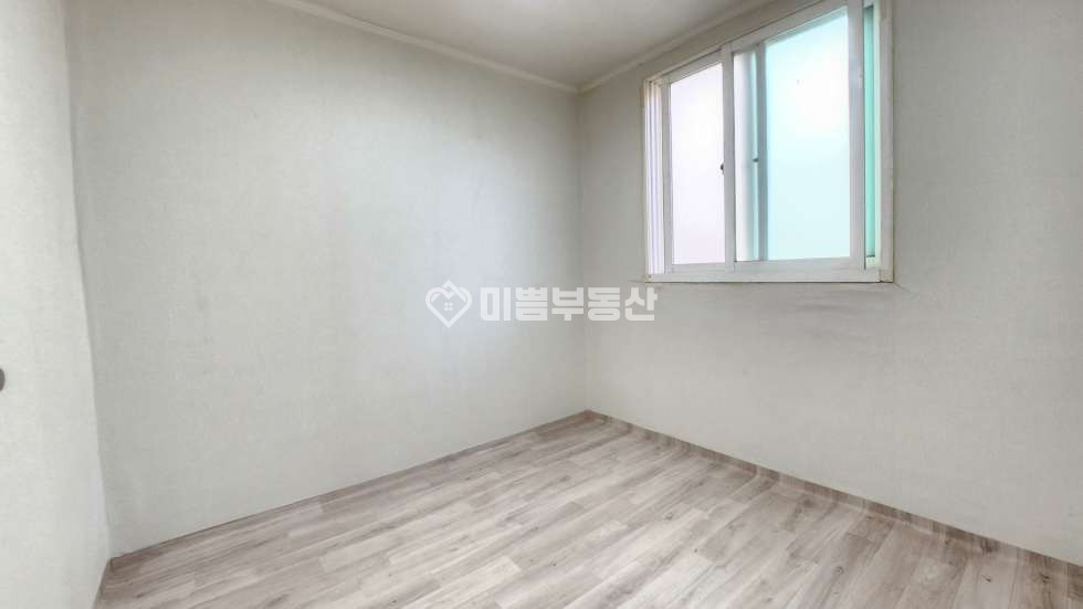 경기 부천원미구 원미동 56-6 (성도빌라) 채광좋고 저렴한 3룸 올수리예정 매매 매물번호 10895 사진 5